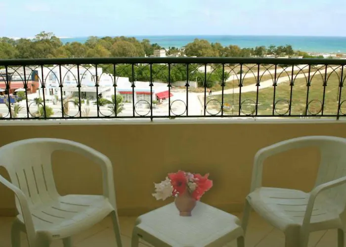 African Queen Hammamet Yasmine
